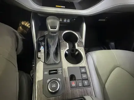 Toyota Highlander 2024 года за 31 500 000 тг. в Тараз – фото 23
