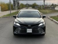 Toyota Camry 2018 годаүшін13 800 000 тг. в Алматы