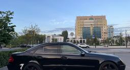 Mercedes-Benz E 200 2005 года за 4 200 000 тг. в Астана – фото 5