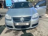 Volkswagen Jetta 2007 годаүшін3 000 000 тг. в Шымкент