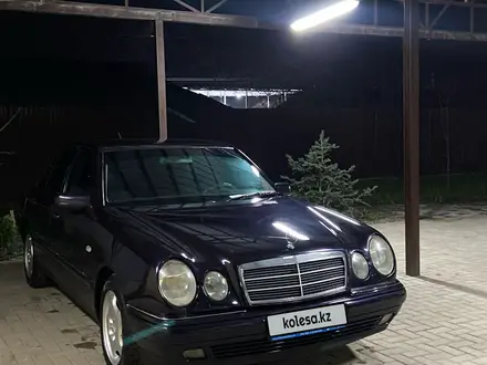 Mercedes-Benz E 280 1999 года за 4 200 000 тг. в Алматы – фото 8