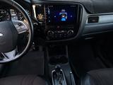 Mitsubishi Outlander 2014 года за 7 200 000 тг. в Алматы – фото 3