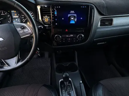 Mitsubishi Outlander 2014 года за 7 200 000 тг. в Алматы – фото 3