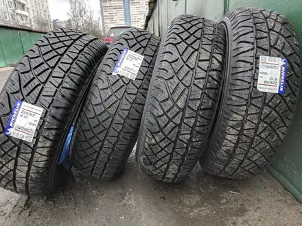 Michelin Latitude cross за 480 000 тг. в Алматы