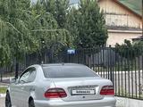 Mercedes-Benz CLK 320 1998 годаfor3 600 000 тг. в Алматы – фото 2
