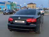 Volkswagen Jetta 2011 годаүшін4 000 000 тг. в Атырау – фото 3