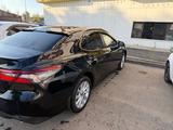 Toyota Camry 2022 годаүшін13 500 000 тг. в Астана – фото 4