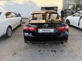Toyota Camry 2022 годаүшін13 500 000 тг. в Астана – фото 3