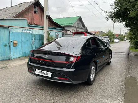 Hyundai Sonata 2019 года за 9 800 000 тг. в Алматы – фото 11