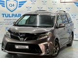 Toyota Sienna 2015 года за 13 700 000 тг. в Алматы