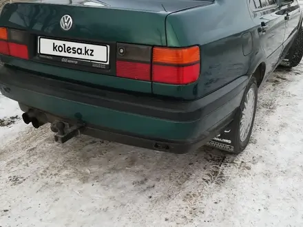 Volkswagen Vento 1996 года за 1 900 000 тг. в Костанай – фото 2