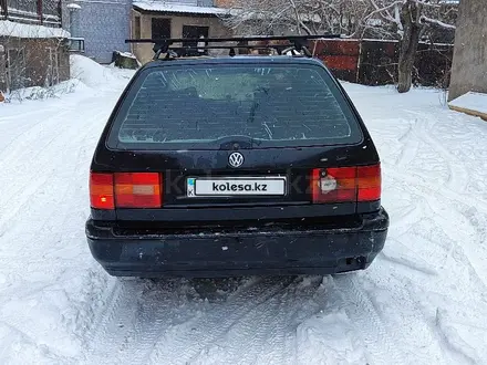 Volkswagen Passat 1993 года за 1 400 000 тг. в Караганда – фото 5