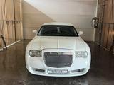 Chrysler 300C 2005 годаүшін4 000 000 тг. в Караганда – фото 2