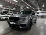 BMW X5 2017 года за 28 500 000 тг. в Астана – фото 3