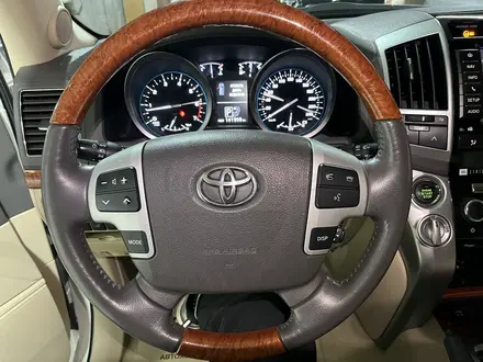 Toyota Land Cruiser 2013 года за 24 800 000 тг. в Алматы – фото 9