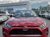 Toyota RAV4 2021 года за 14 500 000 тг. в Алматы – фото 2