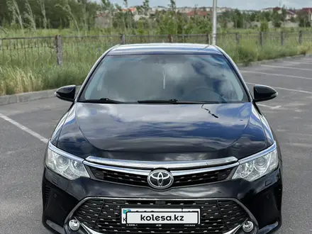 Toyota Camry 2015 года за 10 800 000 тг. в Шымкент