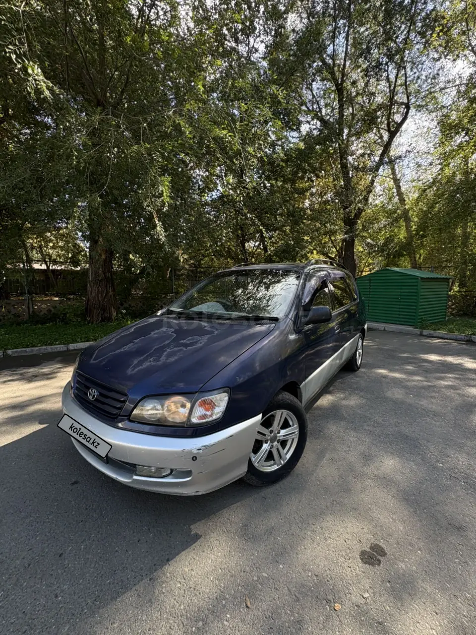 Toyota Ipsum, 1996