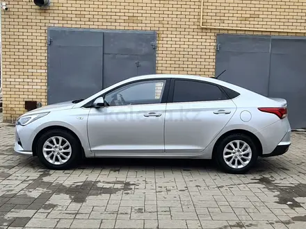 Hyundai Accent 2020 года за 7 700 000 тг. в Актобе – фото 4