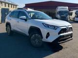 Toyota RAV4 2022 года за 16 700 000 тг. в Петропавловск