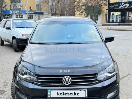 Volkswagen Polo 2015 года за 4 100 000 тг. в Атырау – фото 2