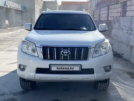 Toyota Land Cruiser Prado 2013 года за 15 500 000 тг. в Актау