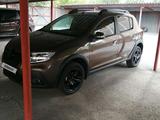 Renault Sandero Stepway 2022 годаfor7 500 000 тг. в Караганда – фото 2