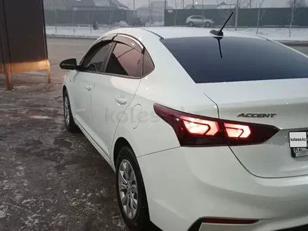 Hyundai Accent 2019 года за 6 900 000 тг. в Алматы – фото 3
