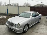 Mercedes-Benz E 200 1997 года за 2 500 000 тг. в Талдыкорган – фото 2