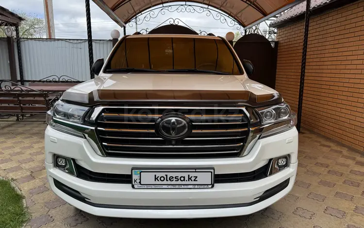 Toyota Land Cruiser 2018 годаүшін39 800 000 тг. в Уральск