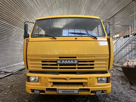 КамАЗ  6520 2011 года за 15 000 000 тг. в Усть-Каменогорск – фото 13