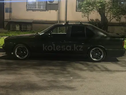 BMW 540 1993 года за 4 800 000 тг. в Алматы – фото 18