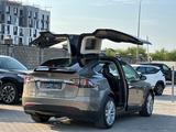 Tesla Model X 2016 годаfor17 390 000 тг. в Алматы – фото 3