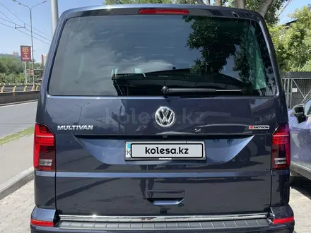 Volkswagen Multivan 2023 года за 45 500 000 тг. в Алматы – фото 3