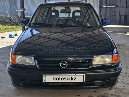 Opel Astra 1995 года за 2 000 000 тг. в Шымкент – фото 26