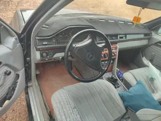 Mercedes-Benz 190, 1991