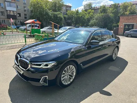 BMW 530 2022 года за 26 000 000 тг. в Астана – фото 3