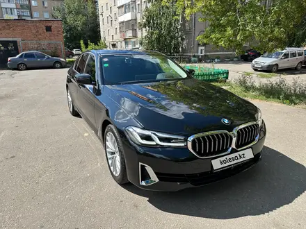 BMW 530 2022 года за 26 000 000 тг. в Астана