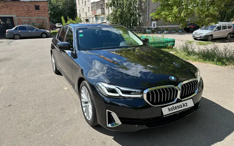 BMW 530 2022 года за 26 000 000 тг. в Астана