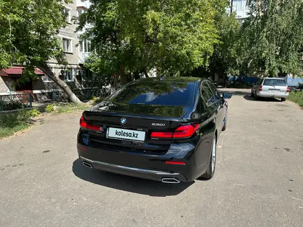 BMW 530 2022 года за 26 000 000 тг. в Астана – фото 4