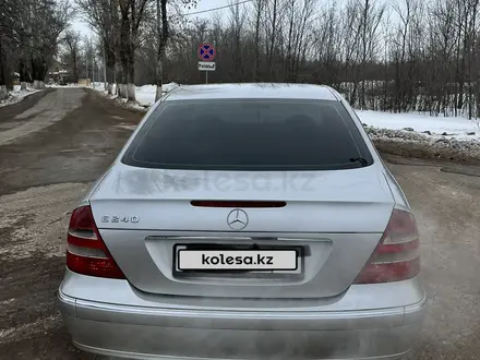 Mercedes-Benz E 240 2002 года за 3 500 000 тг. в Уральск – фото 7