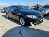 Toyota Camry 2014 года за 6 200 000 тг. в Актобе – фото 3