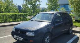 Volkswagen Golf 1992 годаfor700 000 тг. в Астана