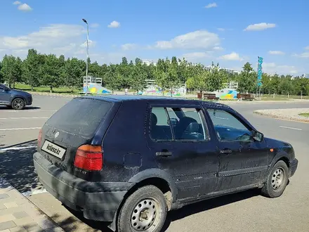 Volkswagen Golf 1992 года за 700 000 тг. в Астана – фото 11