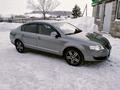 Volkswagen Passat 2005 года за 2 700 000 тг. в Астана – фото 2