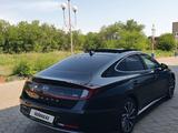 Hyundai Sonata 2020 годаfor12 800 000 тг. в Караганда – фото 4