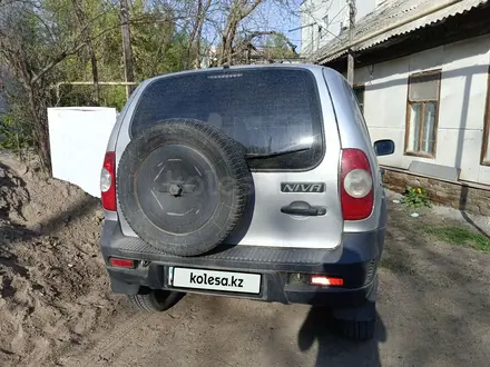 Chevrolet Niva 2013 года за 2 480 000 тг. в Уральск – фото 6