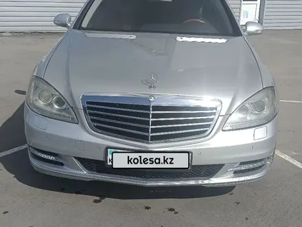 Mercedes-Benz S 350 2005 года за 7 500 000 тг. в Павлодар – фото 2