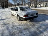 Mercedes-Benz E 200 1989 года за 750 000 тг. в Караганда – фото 4