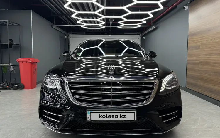 Mercedes-Benz S 560 2019 года за 55 500 000 тг. в Алматы